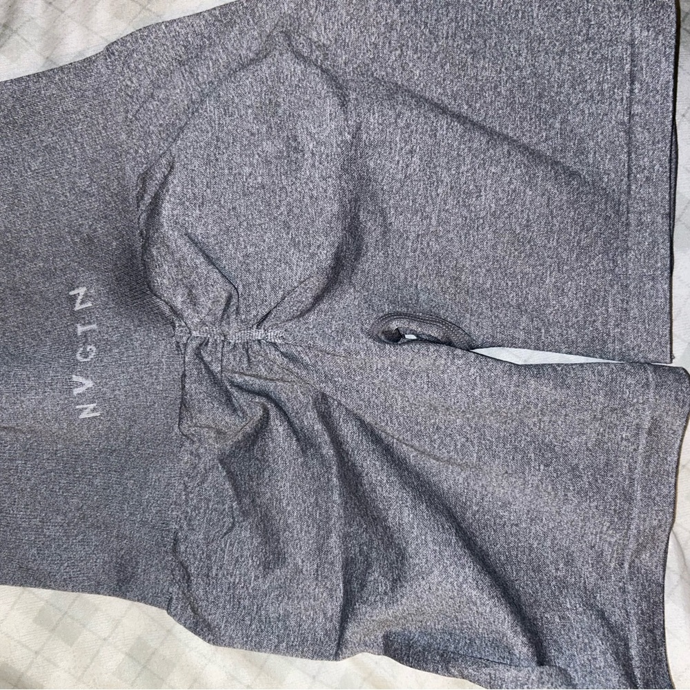 nvgtn scrunch shorts